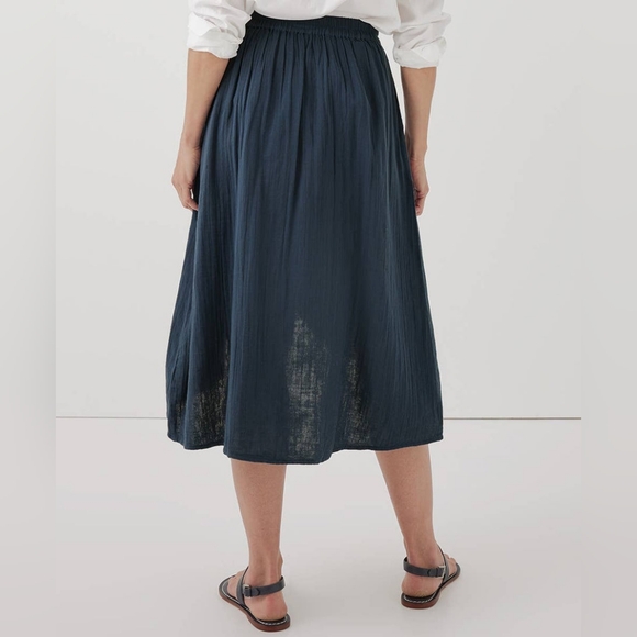 PACT Coastal Wrap Knee Length Cotton Skirt In French Navy Size LG Women's - Picture 3 of 15